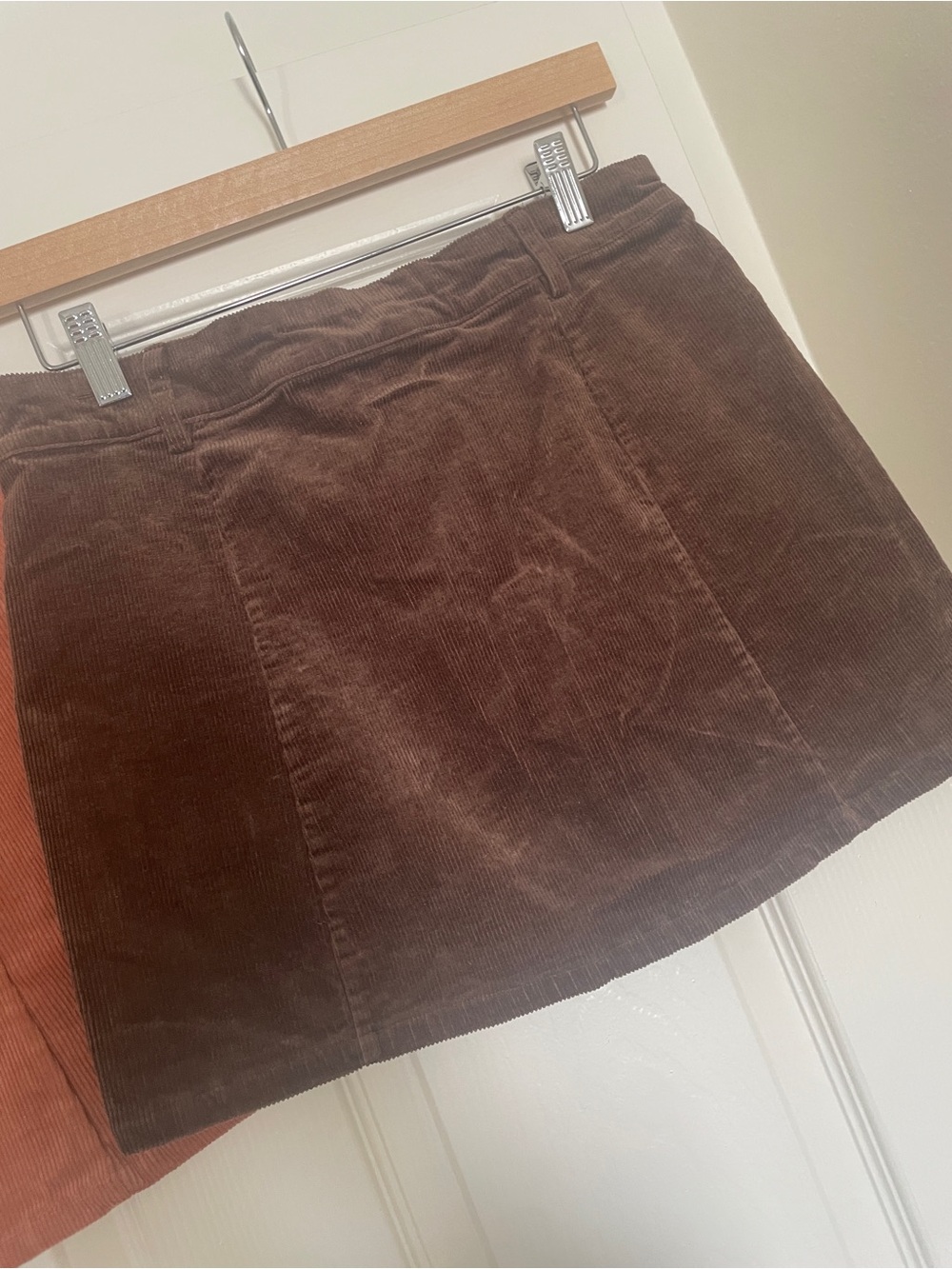 🤎 Altar’d State Corduroy Front-Zip Mini Skirts - Rust and Chocolate 🤎 - Picture 9 of 12